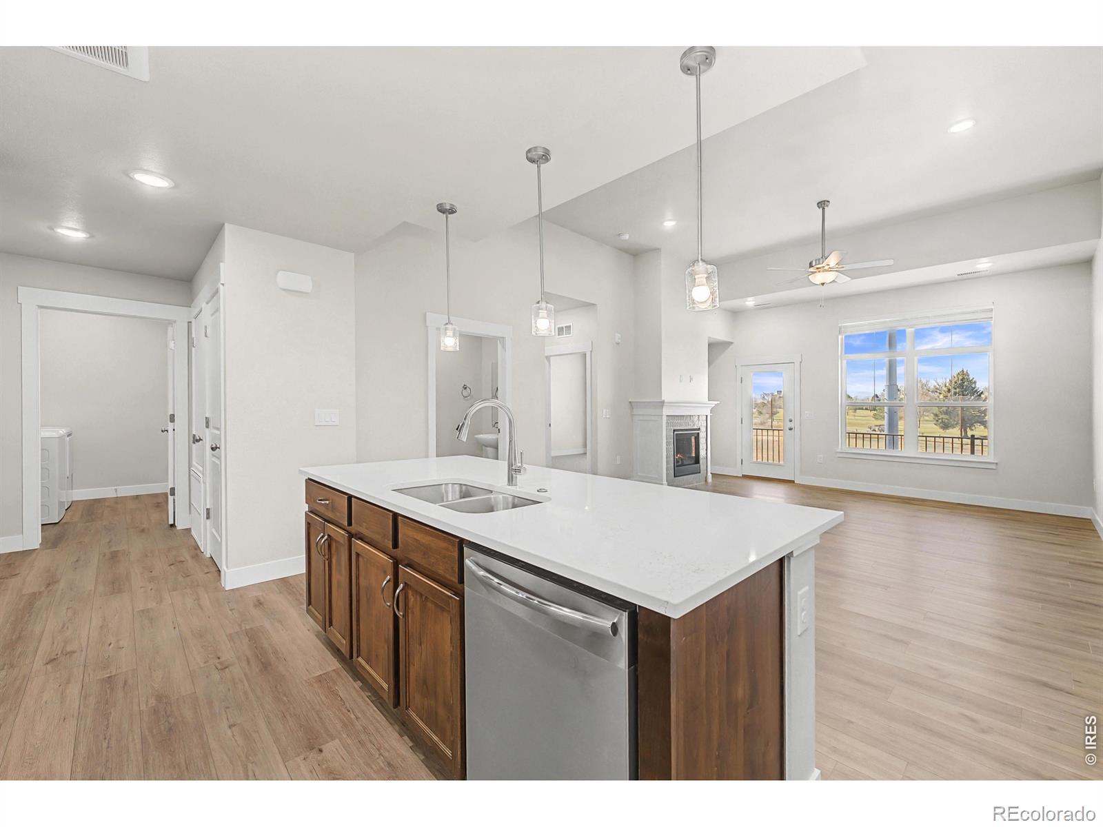 265 High Point Drive 306 — photo