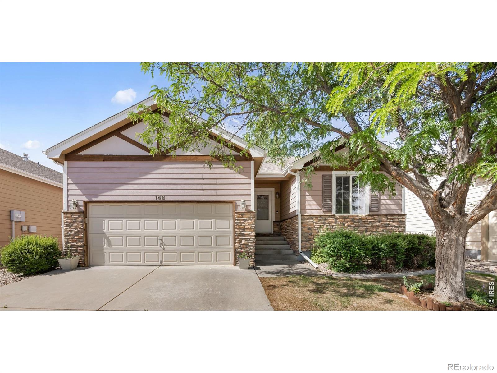 148 Beacon Way — photo
