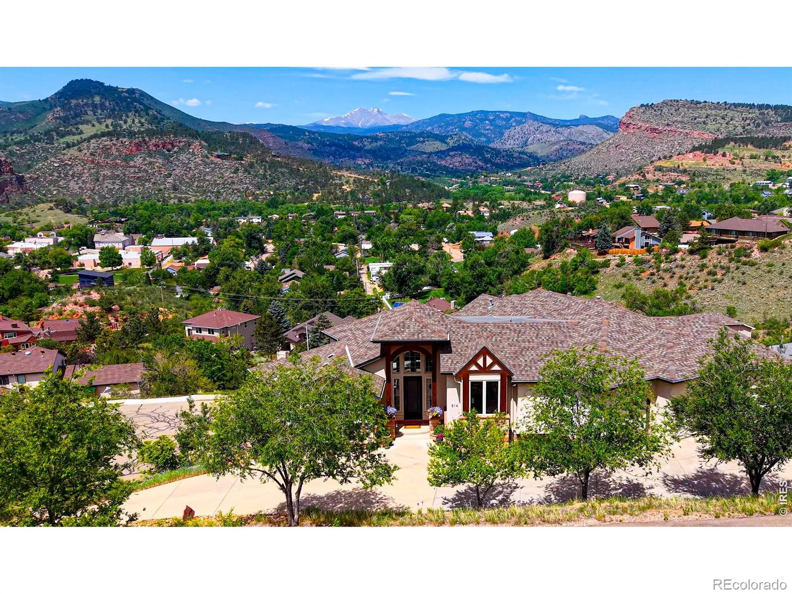 814 Mountain View Drive — photo