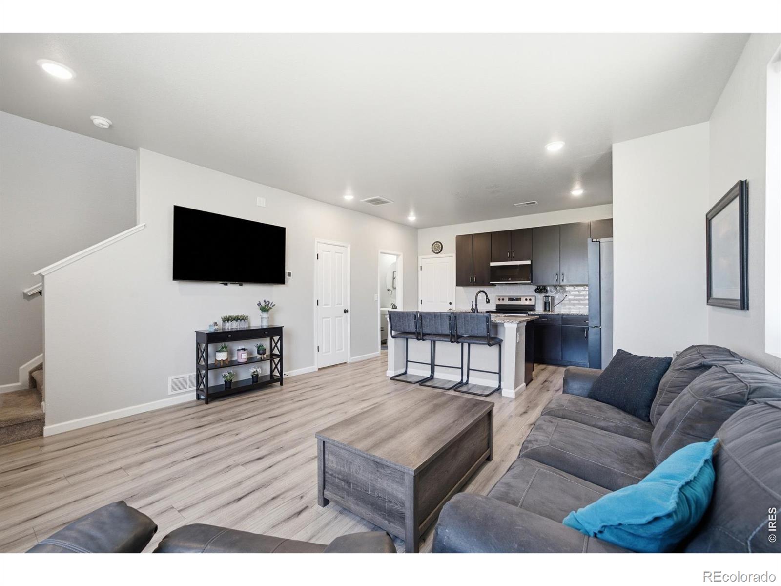 2391 Harlequin Place — photo