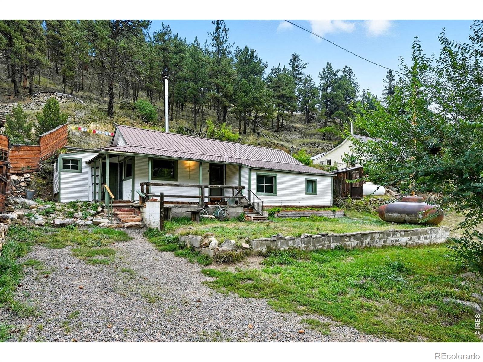 6122 Fourmile Canyon Drive — photo