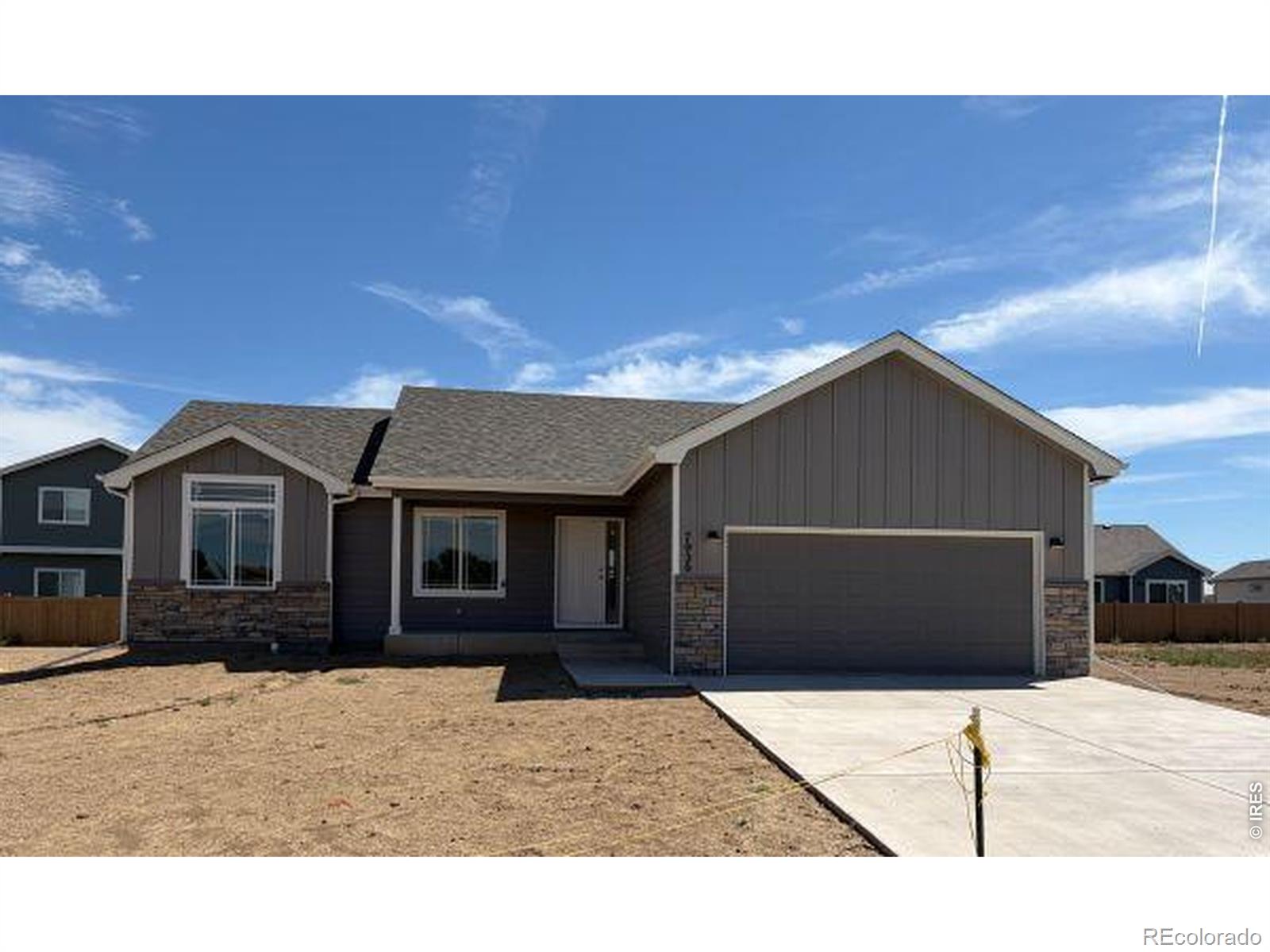 7020 Gateway Crossing Street — photo