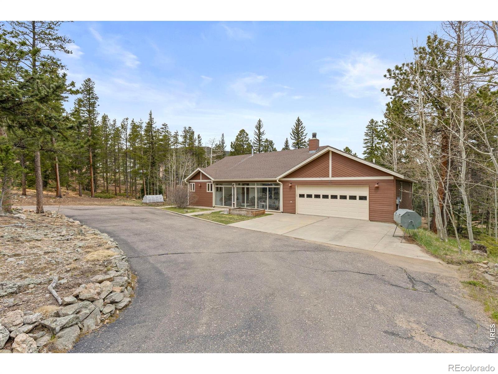 805 Lodge Pole Drive — photo