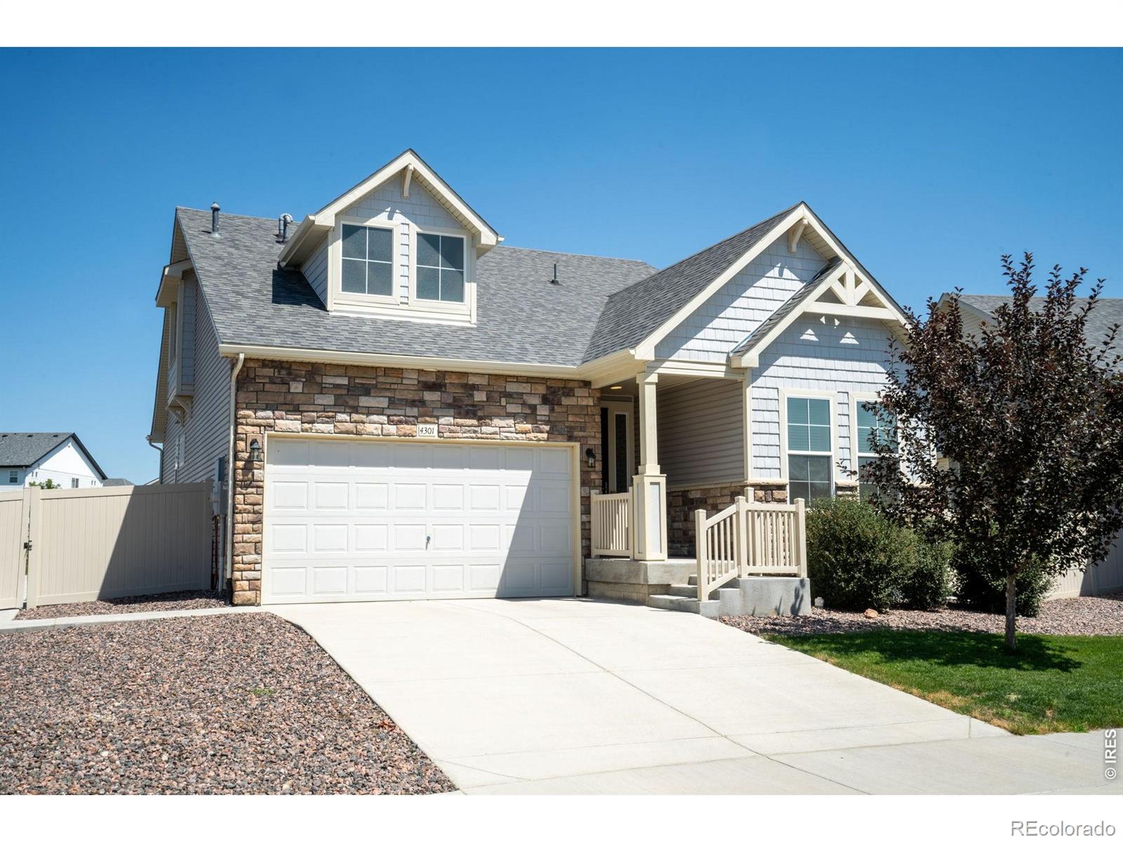 4301 Riverwalk Circle — photo