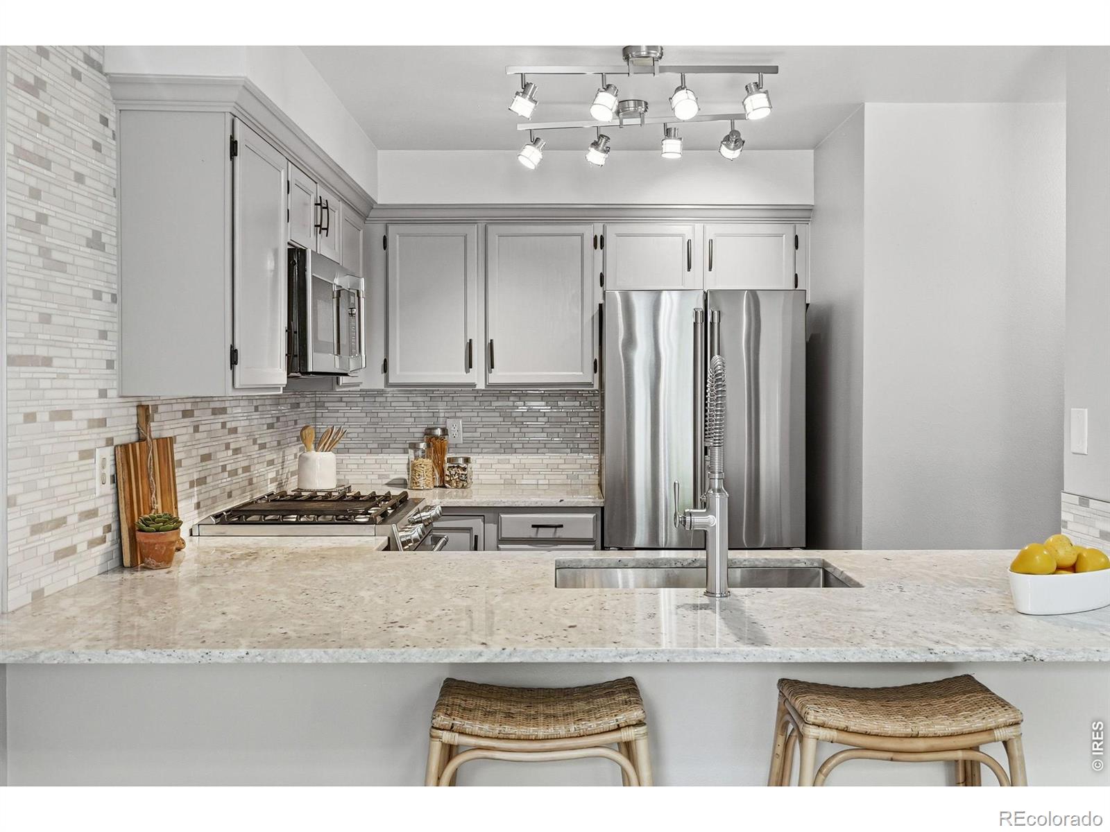 2892 W Long Circle G — photo
