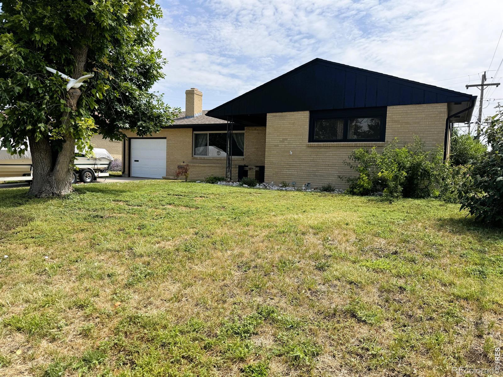 1324 Buchanan Street — photo