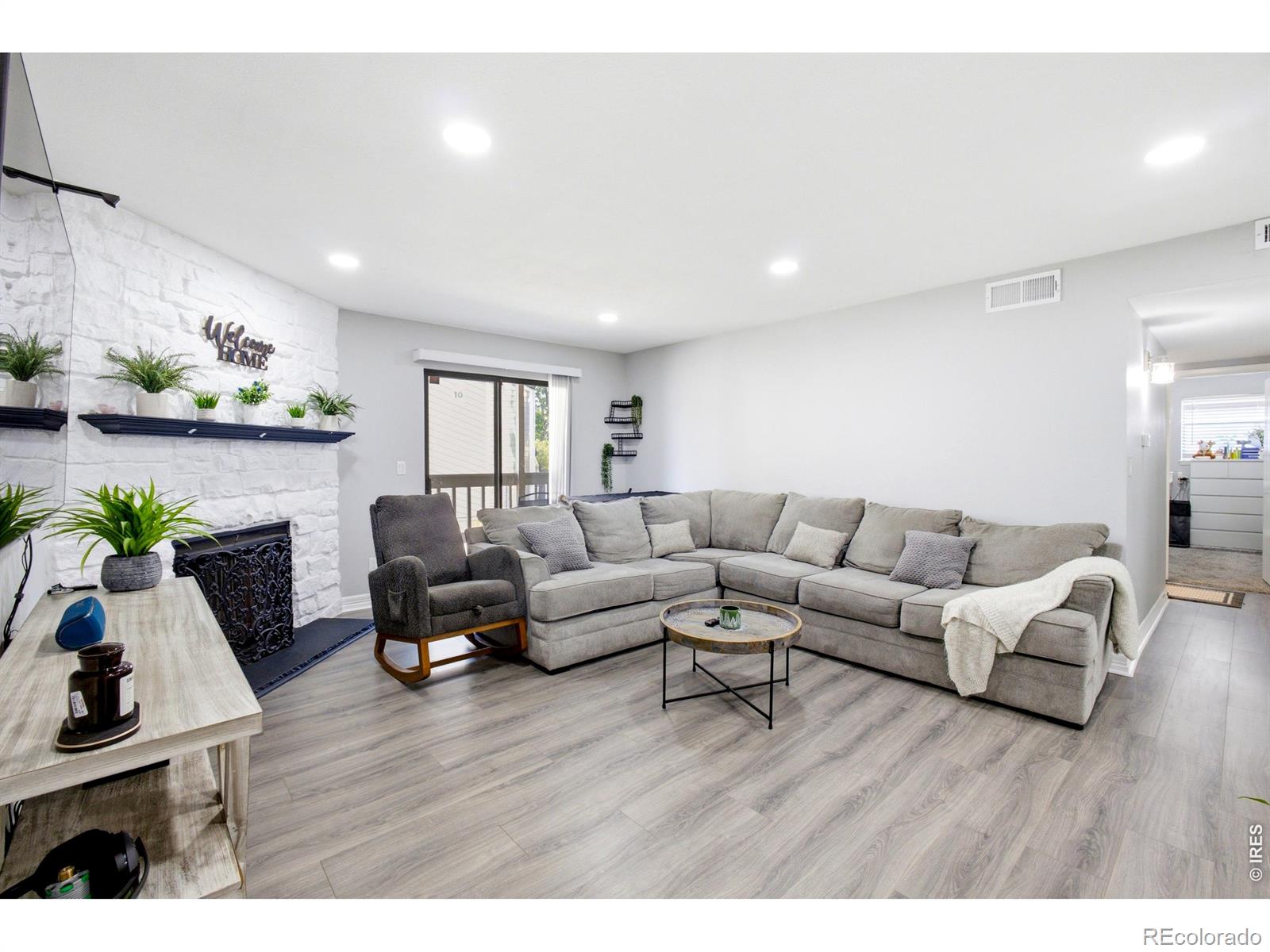 8225 Fairmount Drive 105 — photo