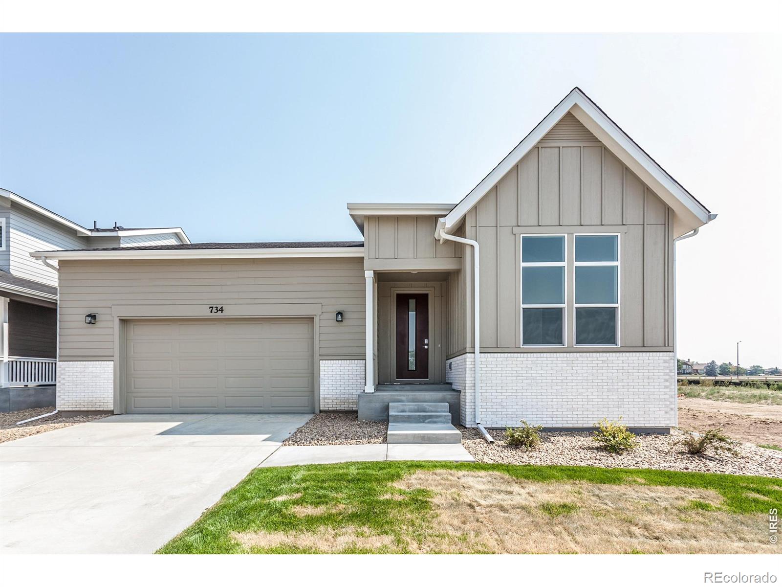 734 Trumpet Court — photo