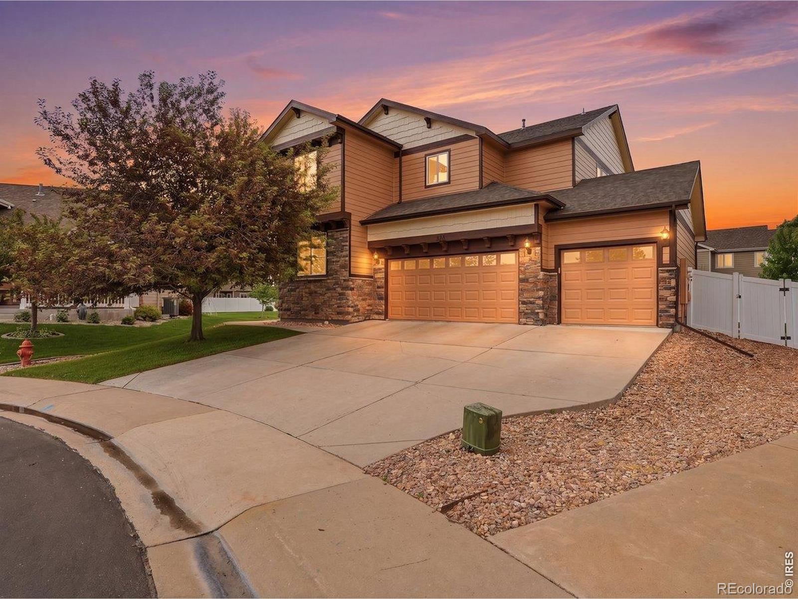 623 Goose Lake Court — photo