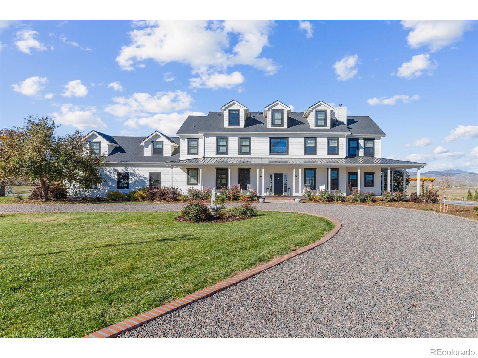 7047 Goose Point Court — photo