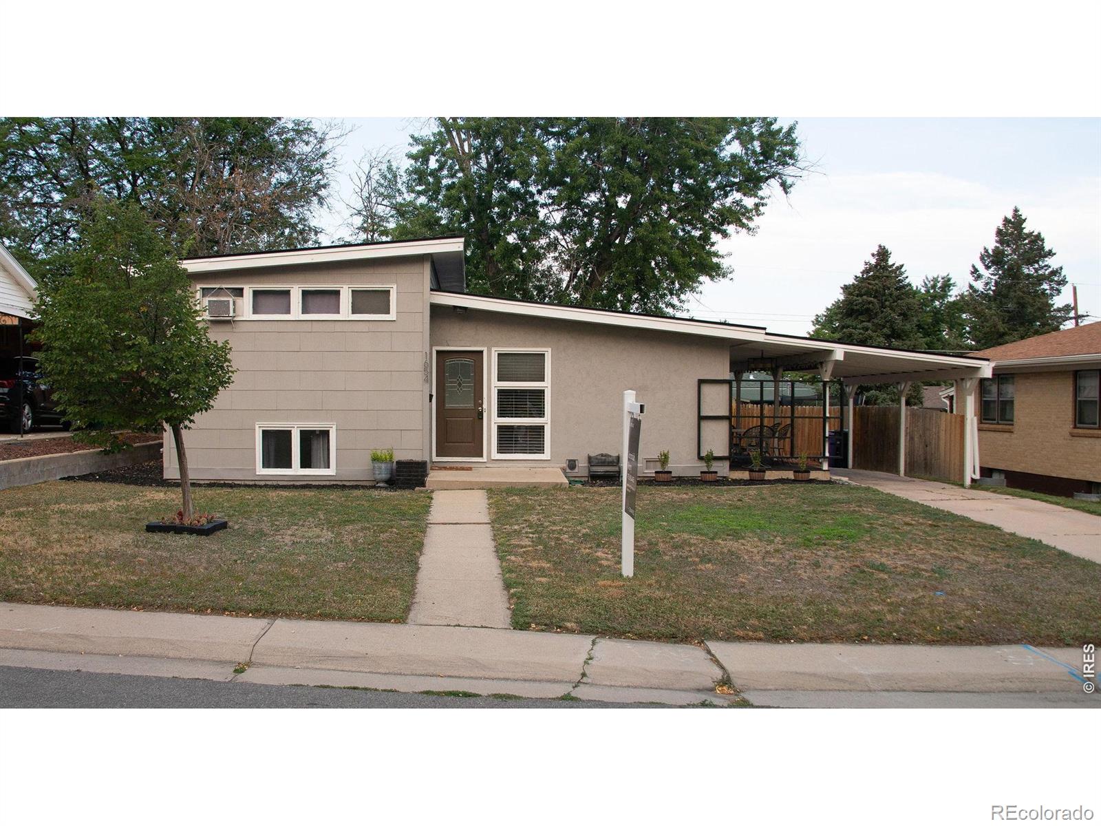 1654 S Perry Street — photo