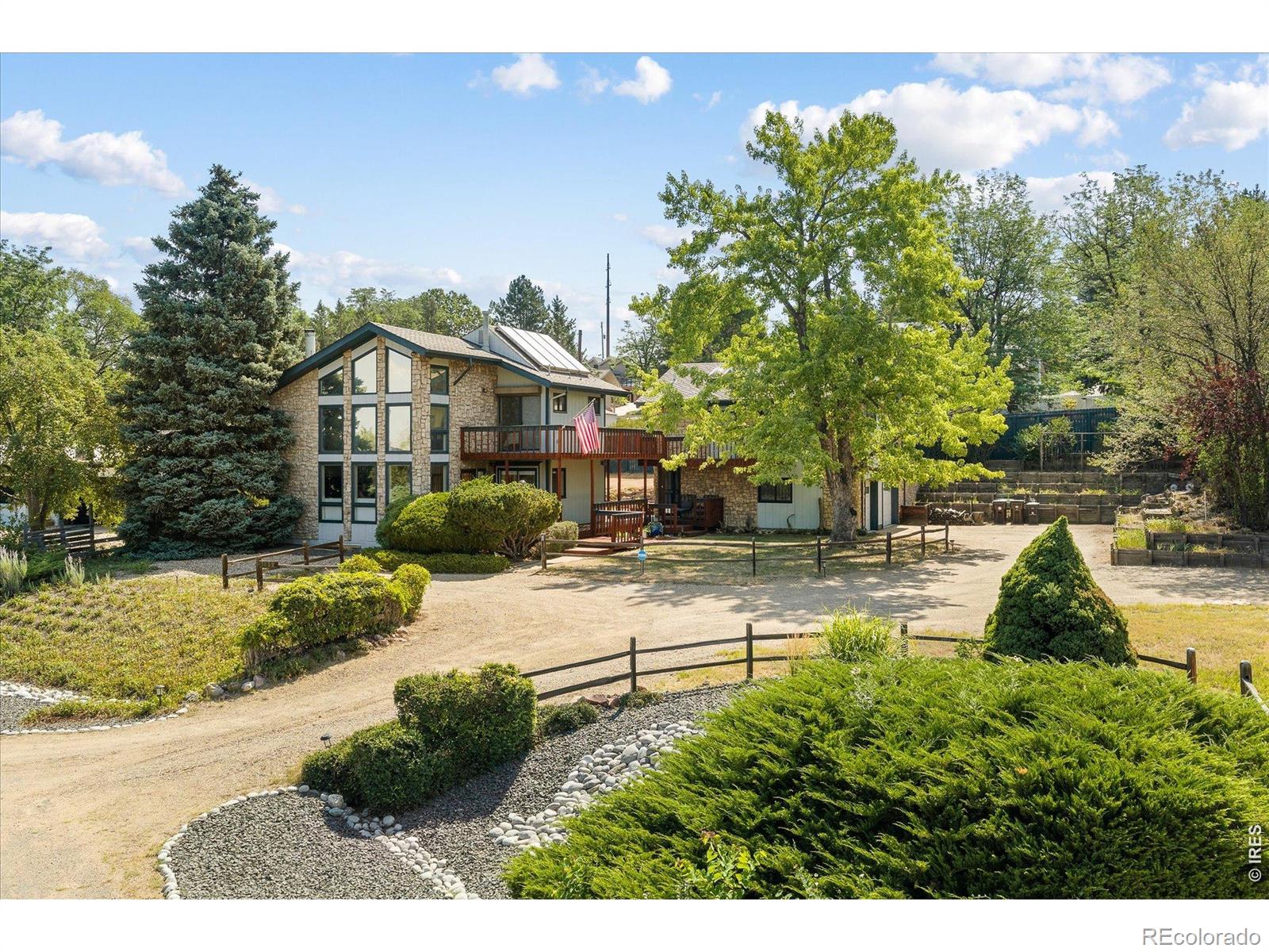 1032 Ridglea Way — photo