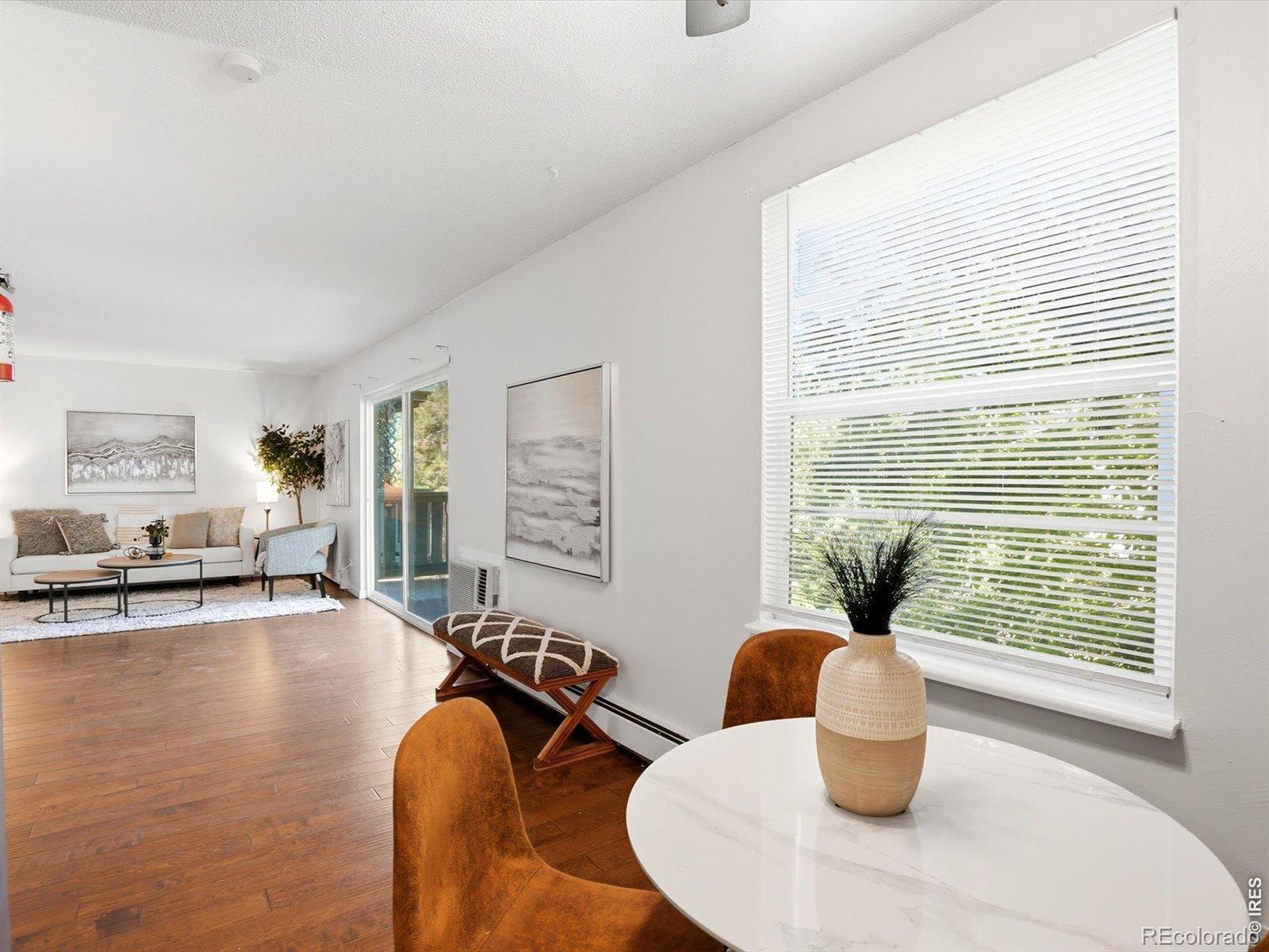 2120 S Vaughn Way #206F — photo