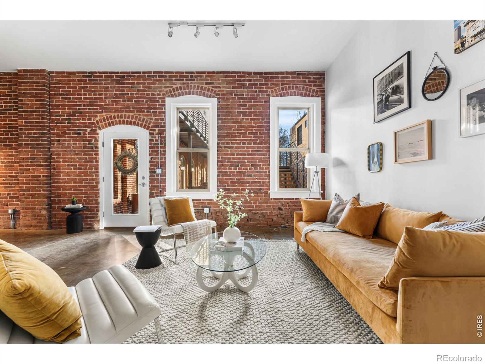 2501 Grove Street 101 — photo