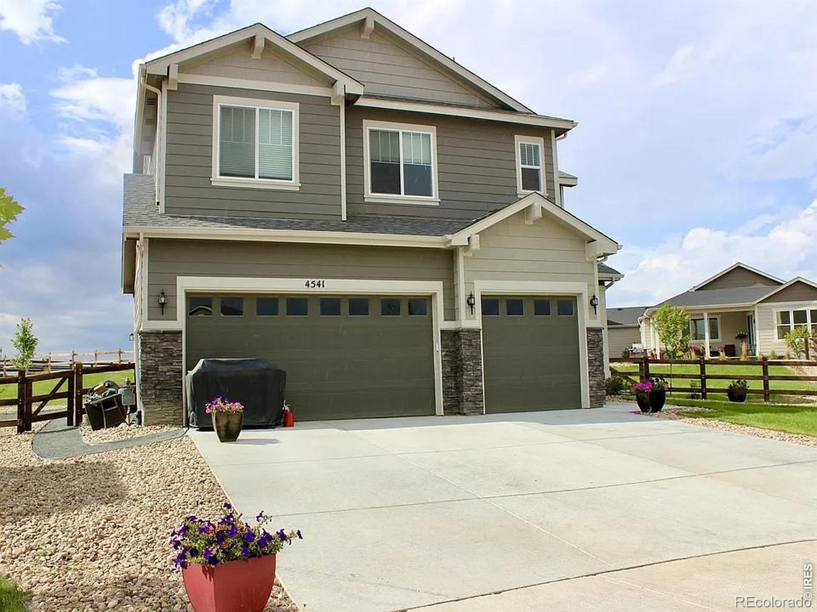 4541 Prairie River Court — photo