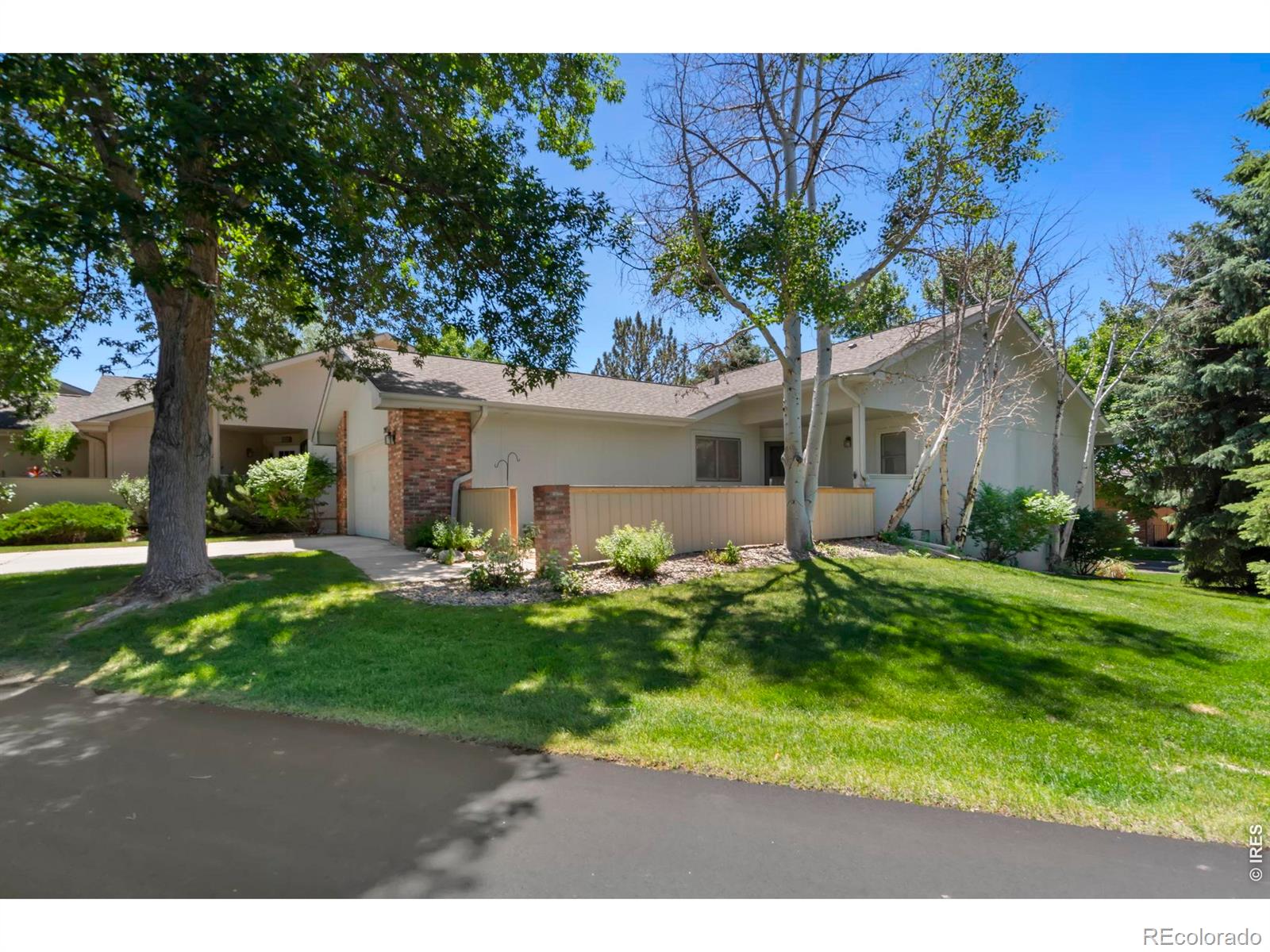 2037 Adriel Drive — photo