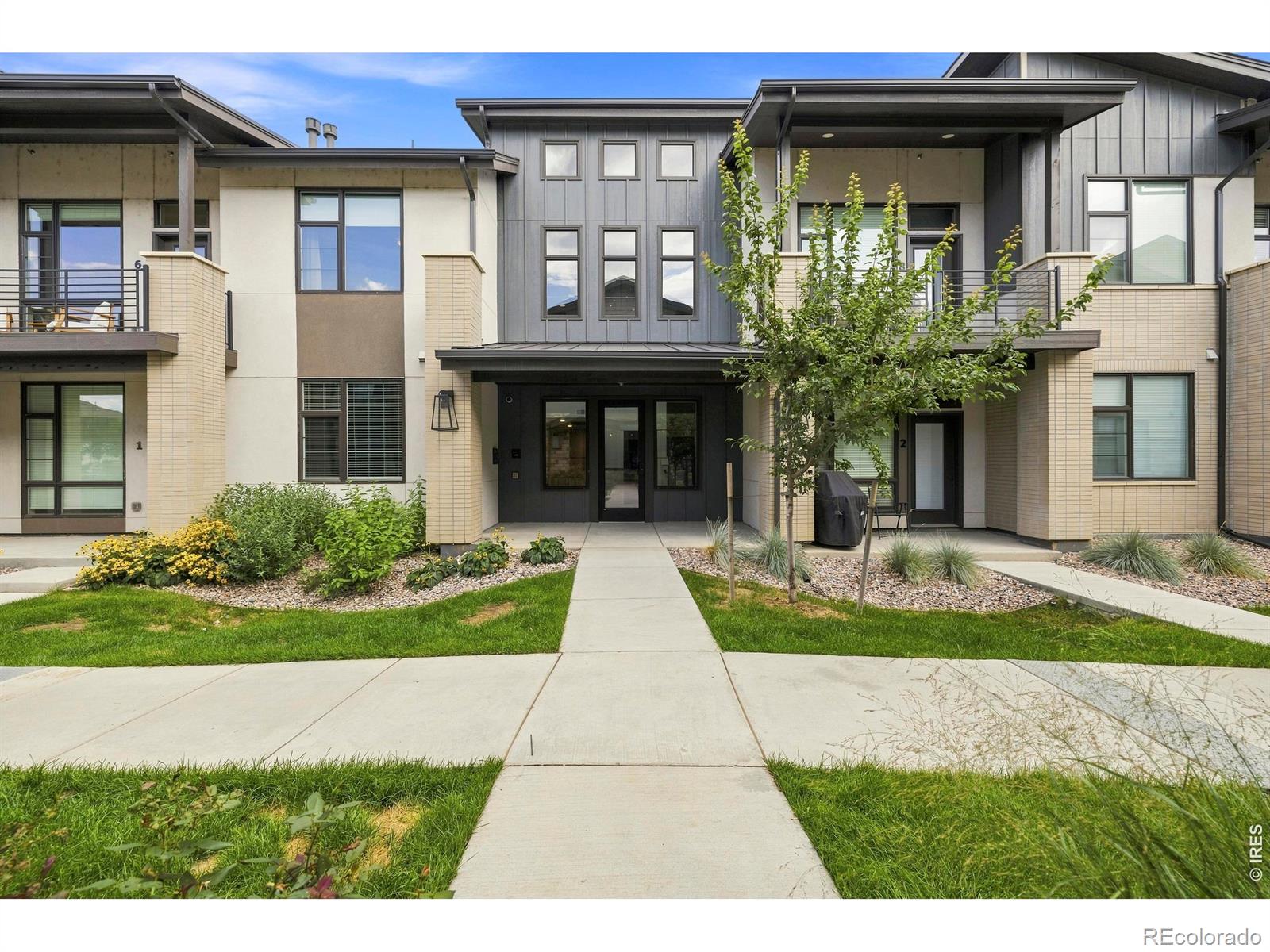 862 Birdwhistle Lane 6 — photo