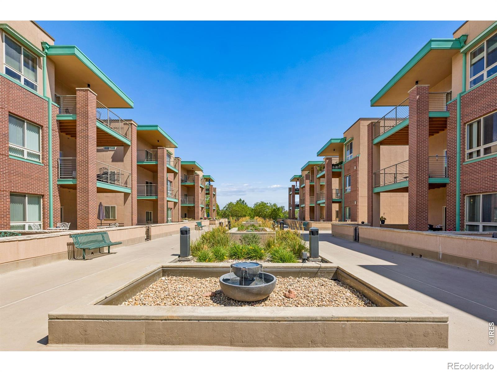 1057 W Century Drive 314 — photo