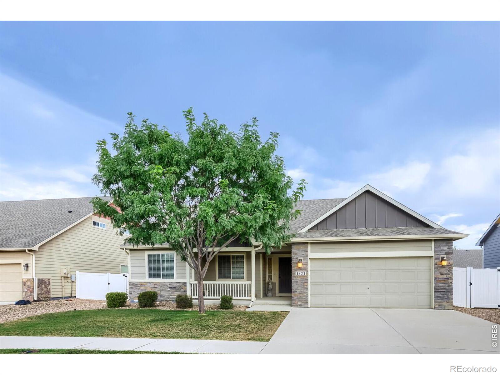 3432 Curlew Drive — photo