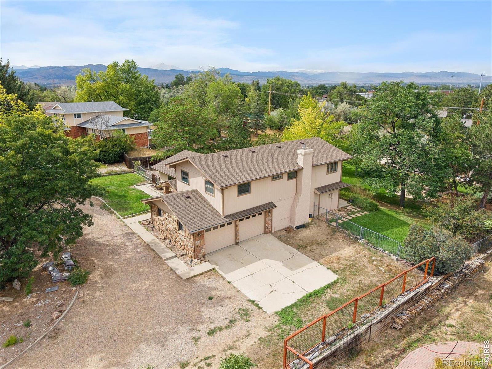 9037 Morton Road — photo