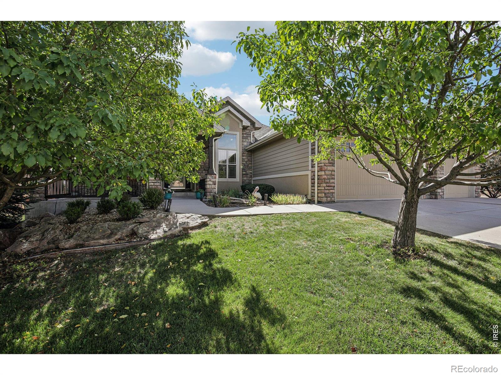 2143 Cape Hatteras Drive — photo