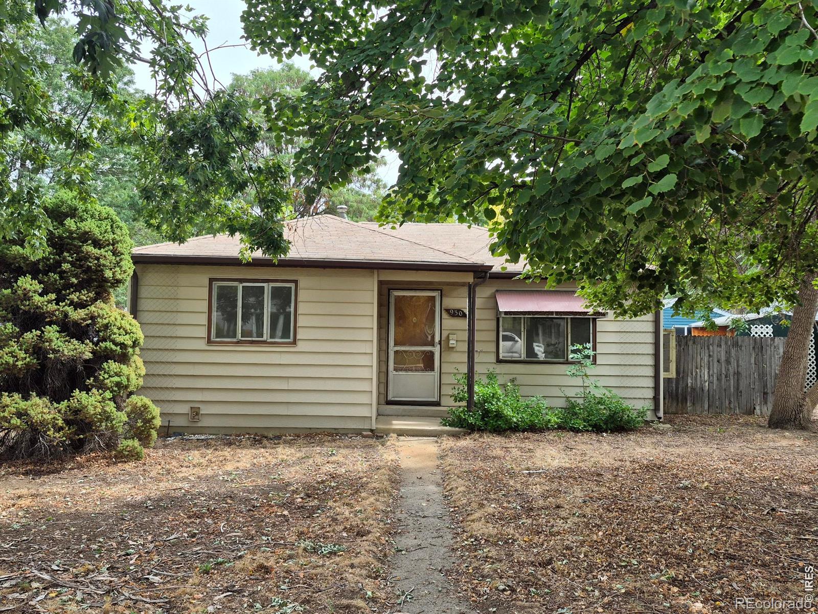 930 Emery Street — photo