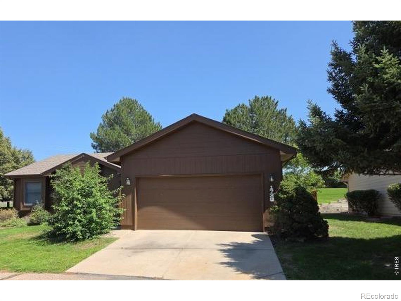 1738 Glen Meadows Drive — photo