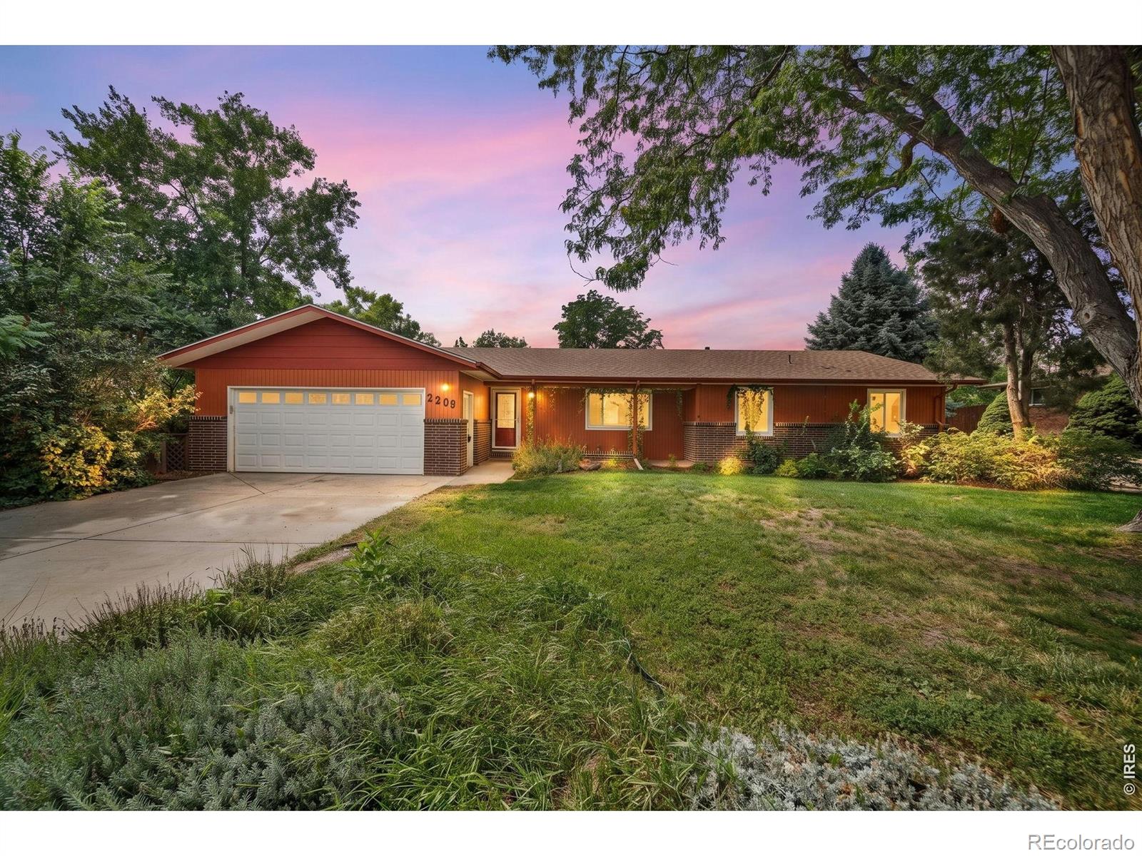 2209 Arron Drive — photo