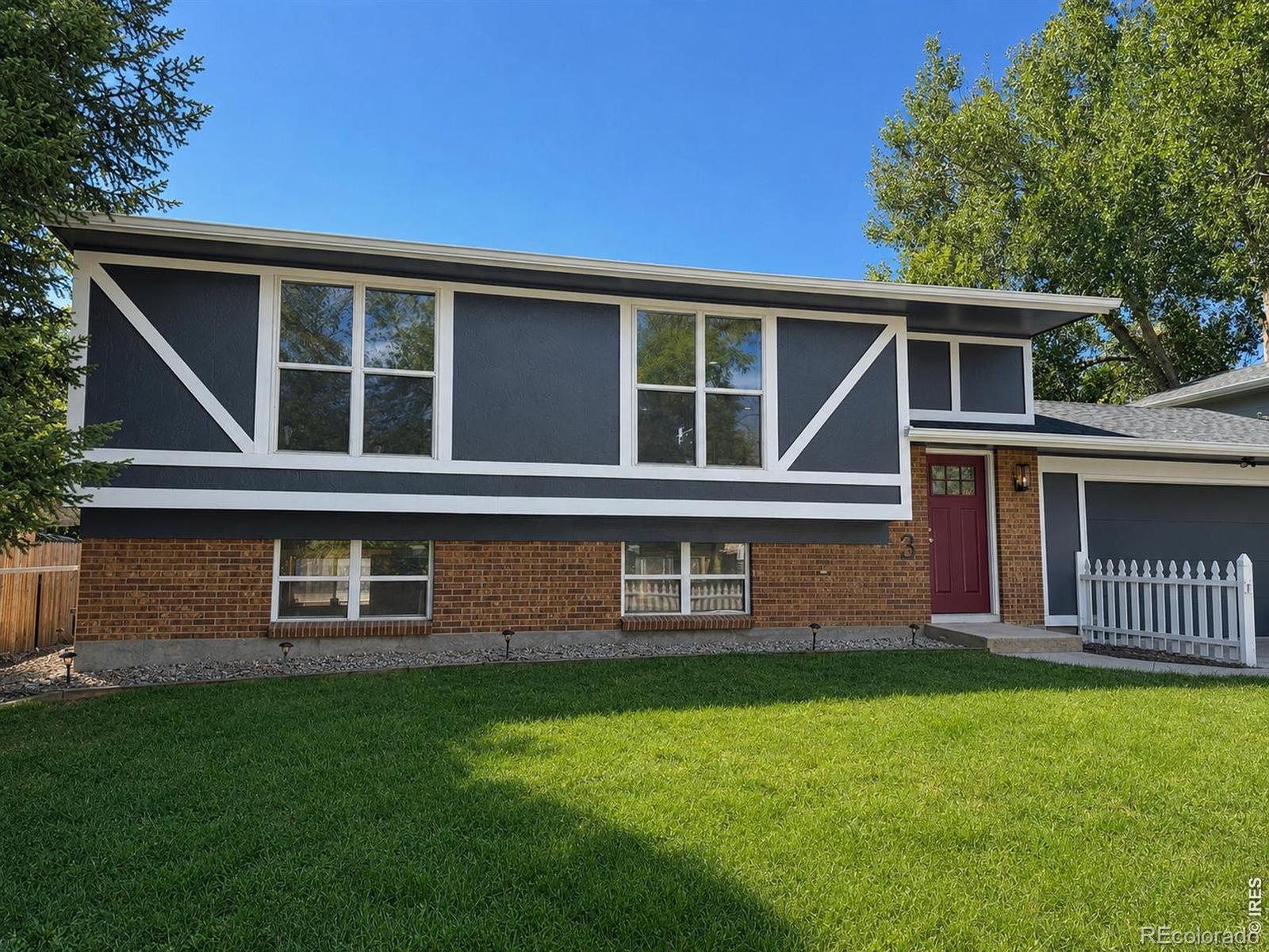 113 Sandler Drive — photo