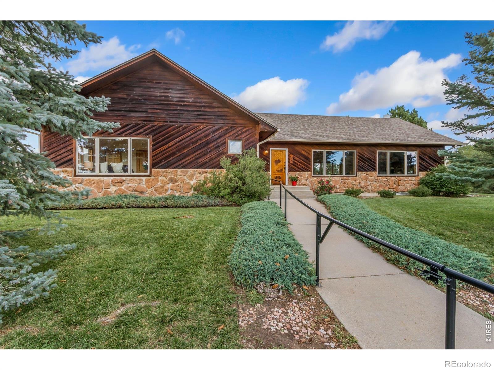 400 Gait Circle — photo