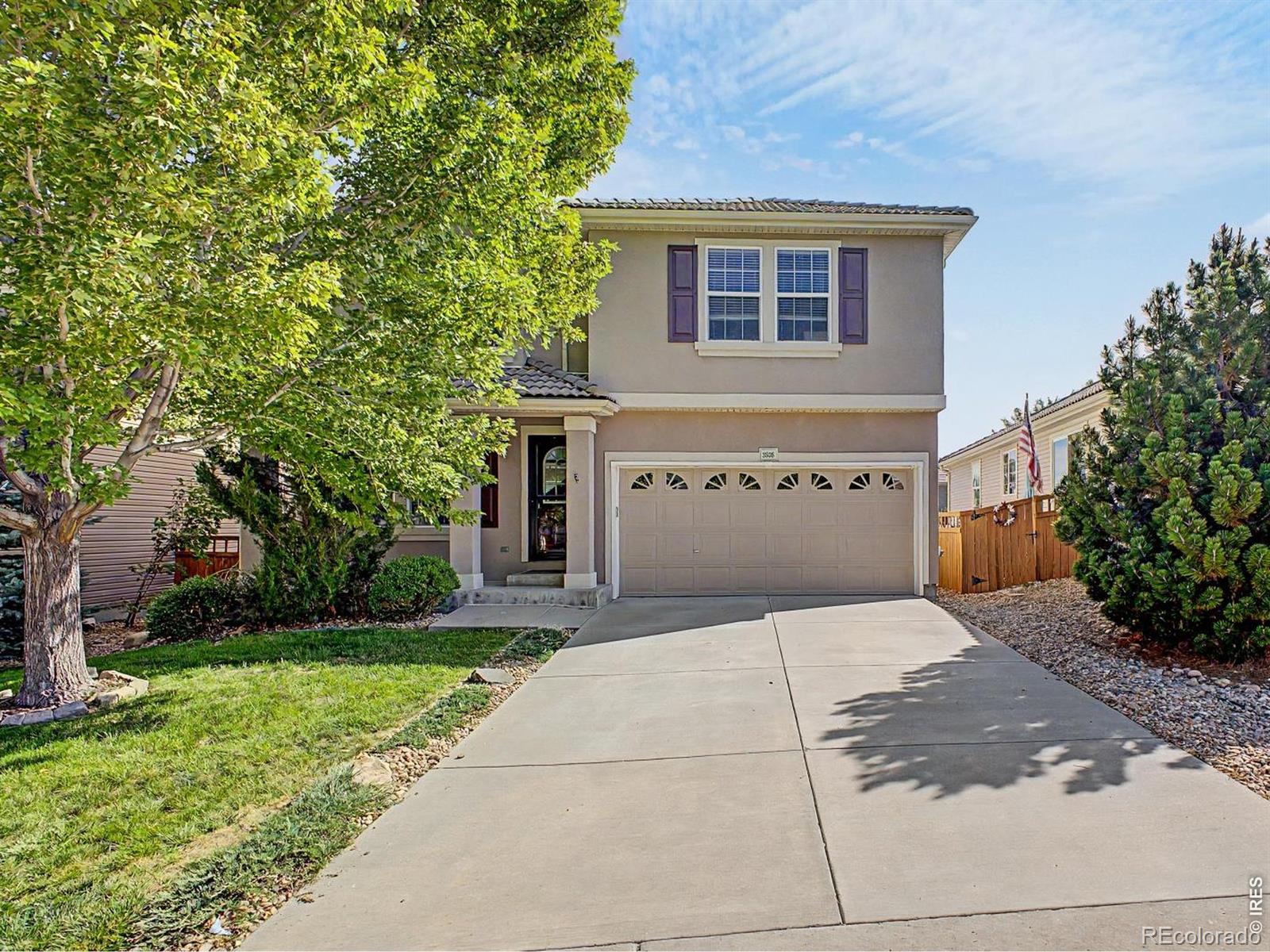 3505 Dinosaur Street — photo