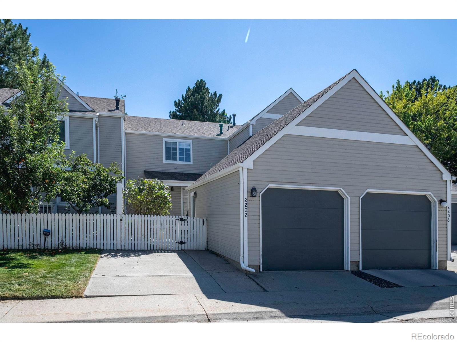 2202 Sunridge Circle — photo