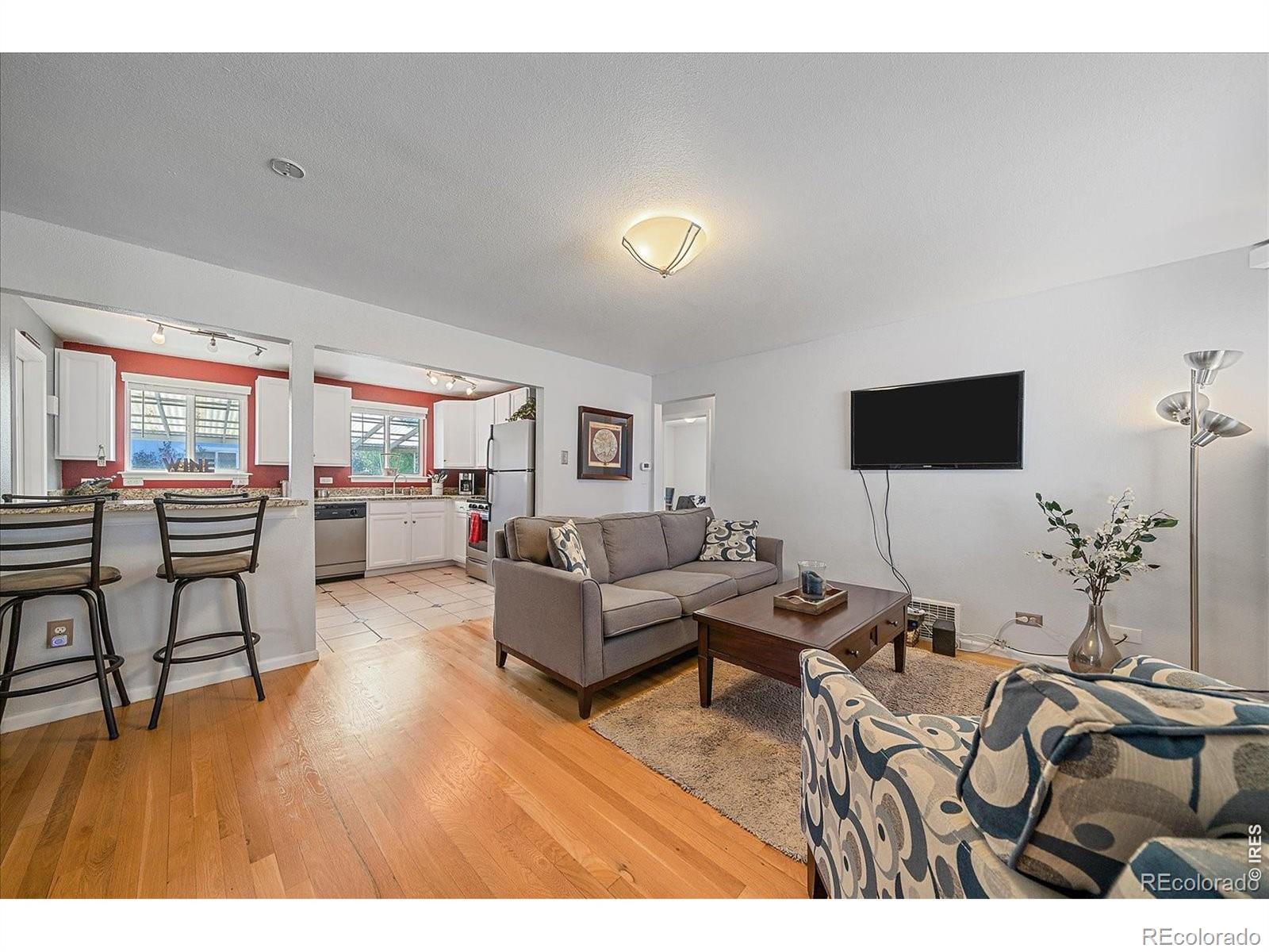 3040 Grape Street — photo