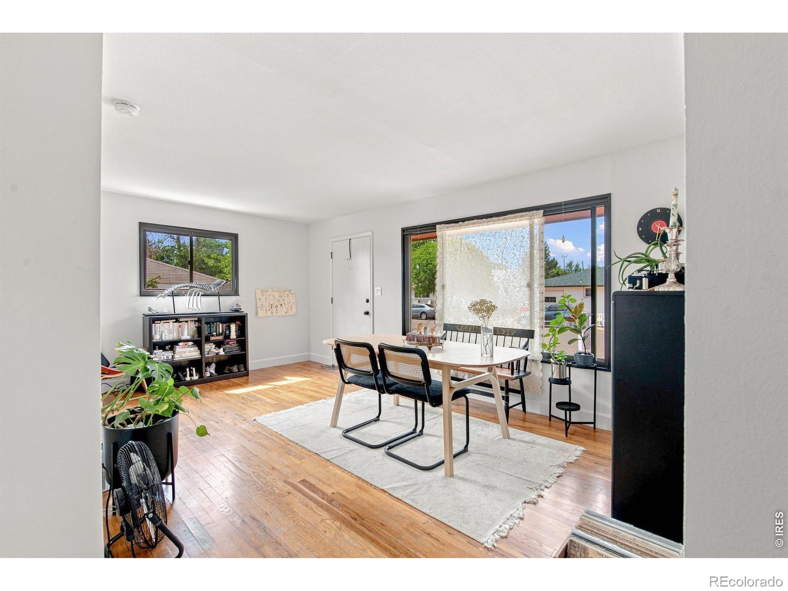 1518 Kimbark Street — photo