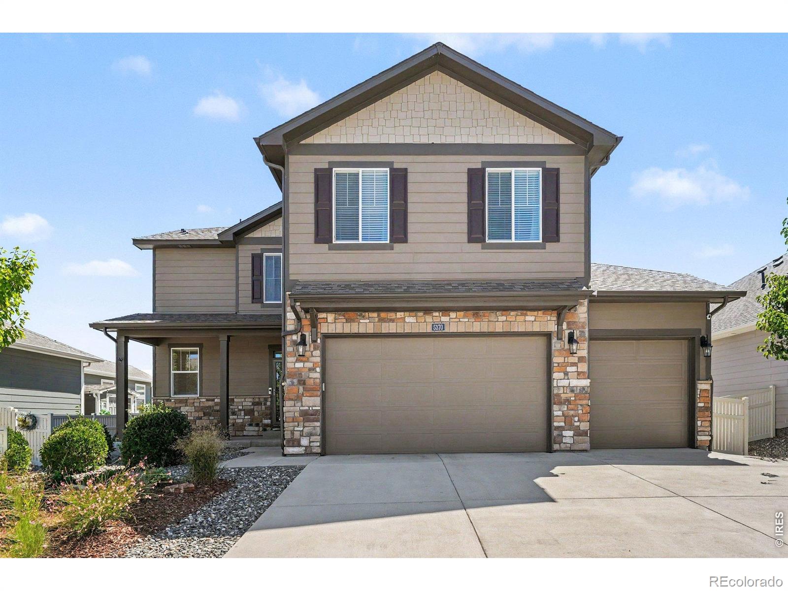 5370 Silverleaf Avenue — photo