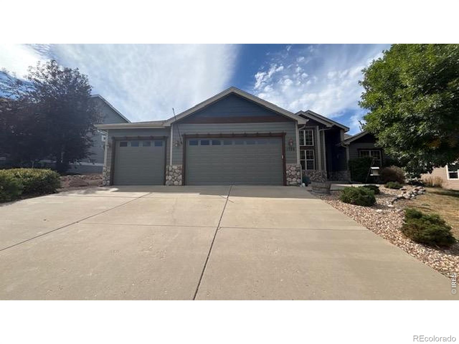 1756 Green River Drive — photo