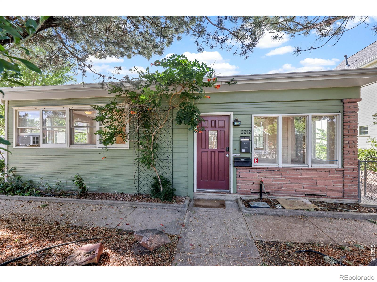 2212 Pine Street — photo