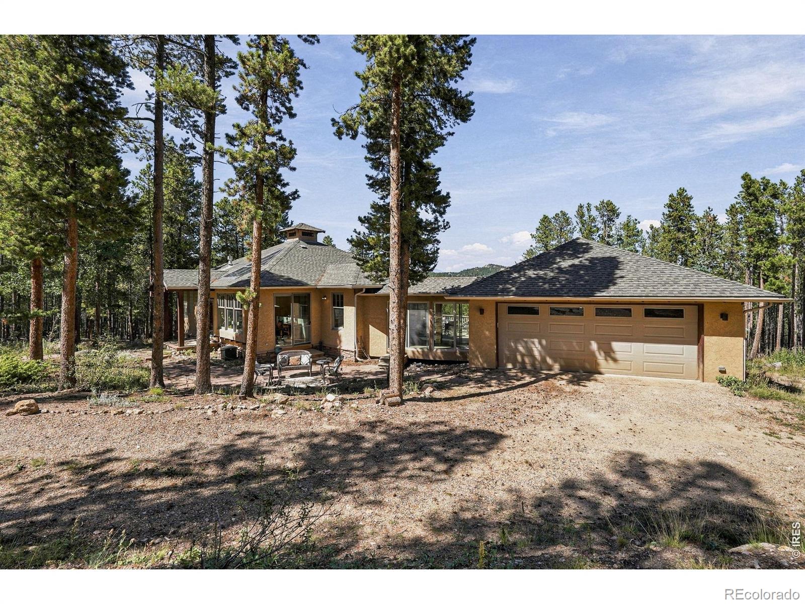 57 Aspen Way — photo
