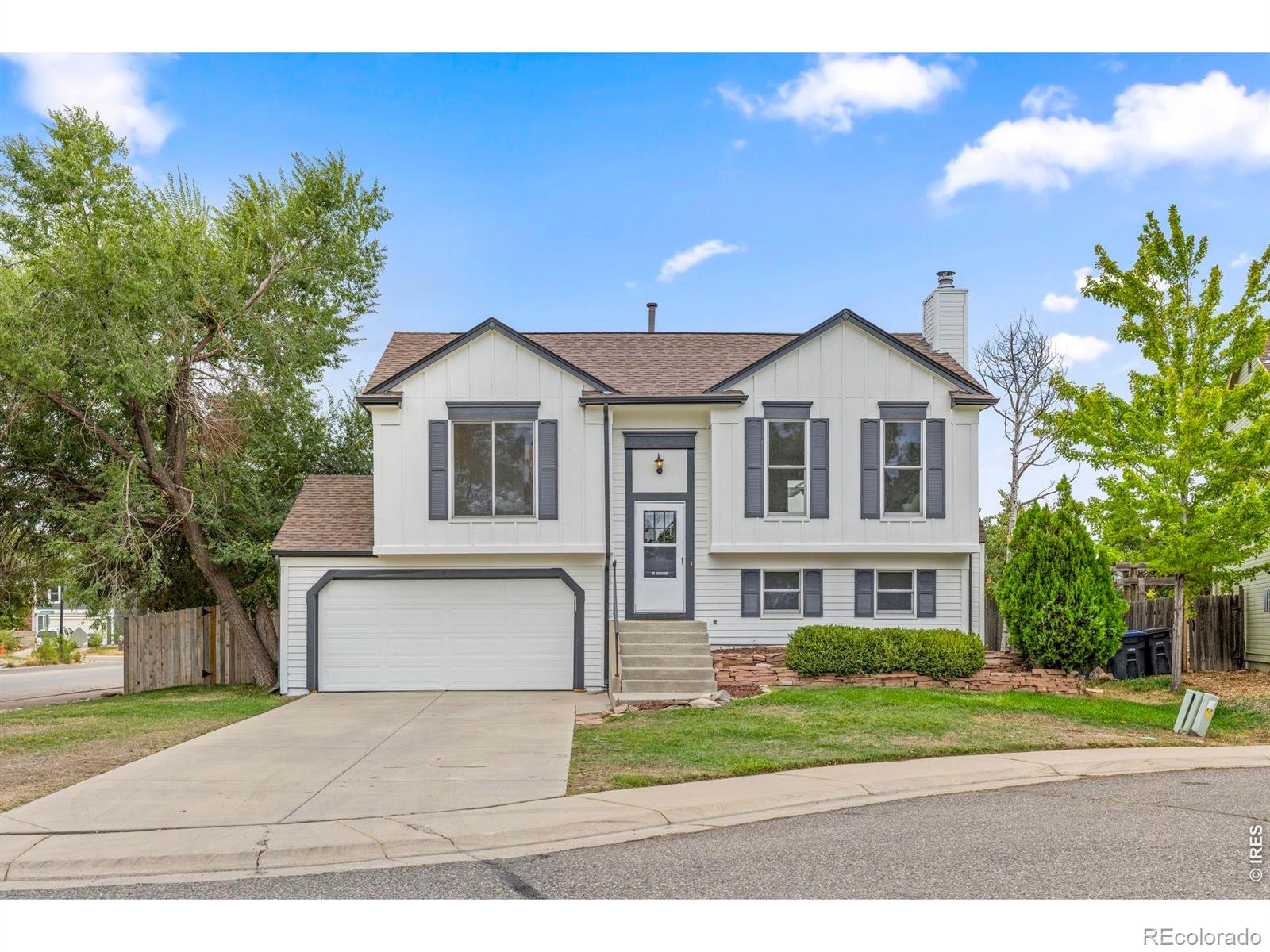 205 W Cornwall Court — photo