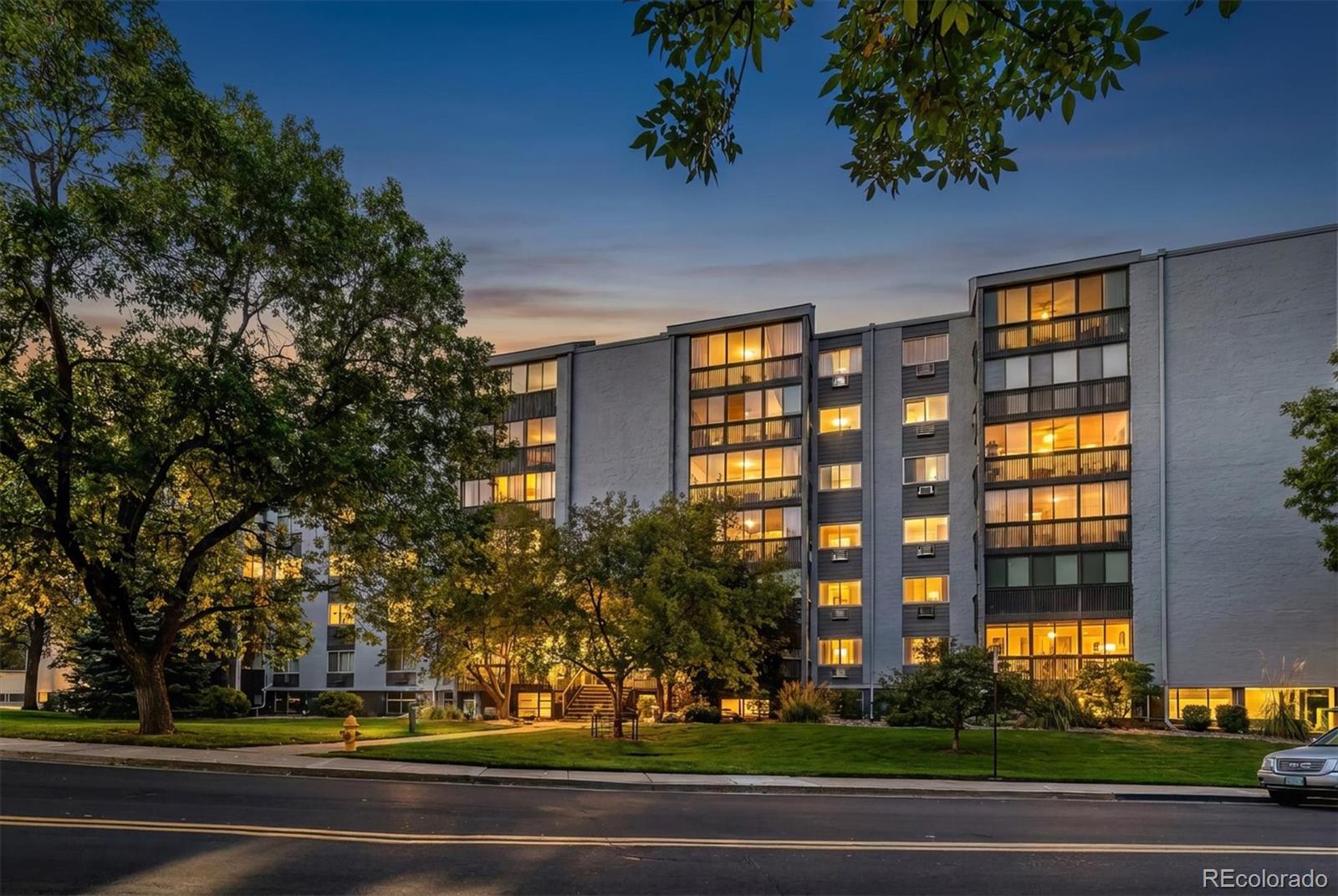 3465 S Poplar Street Unit 101 — photo
