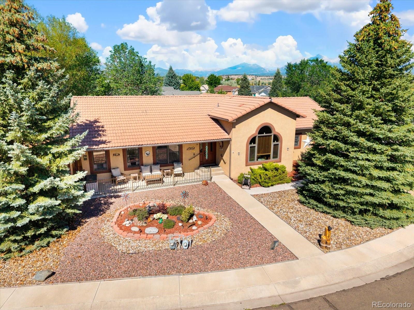 34 Rex Circle — photo
