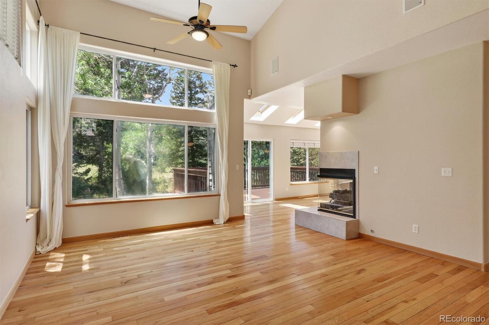 667 Trailside Drive — photo