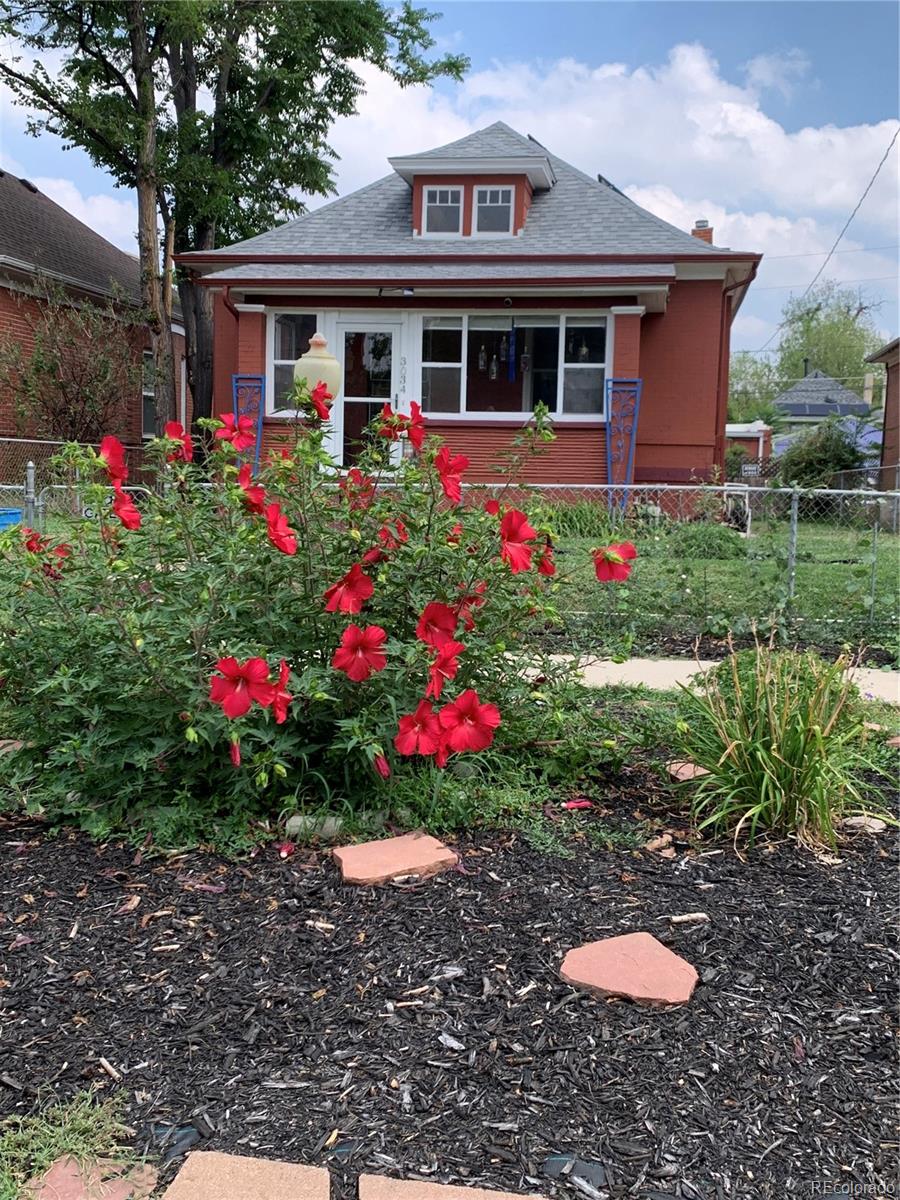 3034 N Race Street — photo