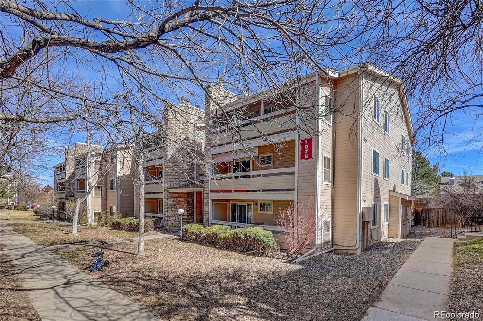 1075 S Elkhart Way 302 — photo