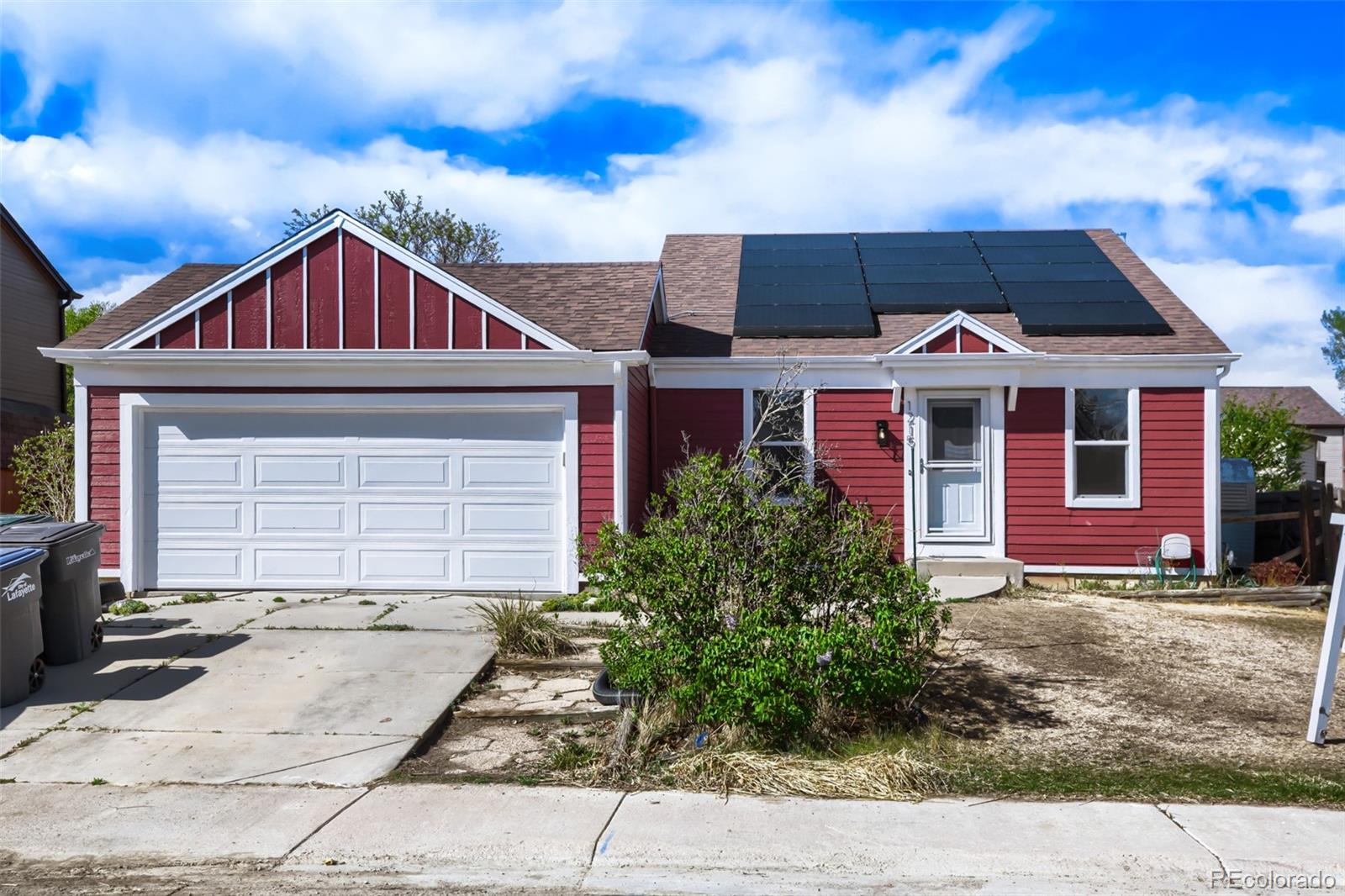 1215 Devonshire Court — photo