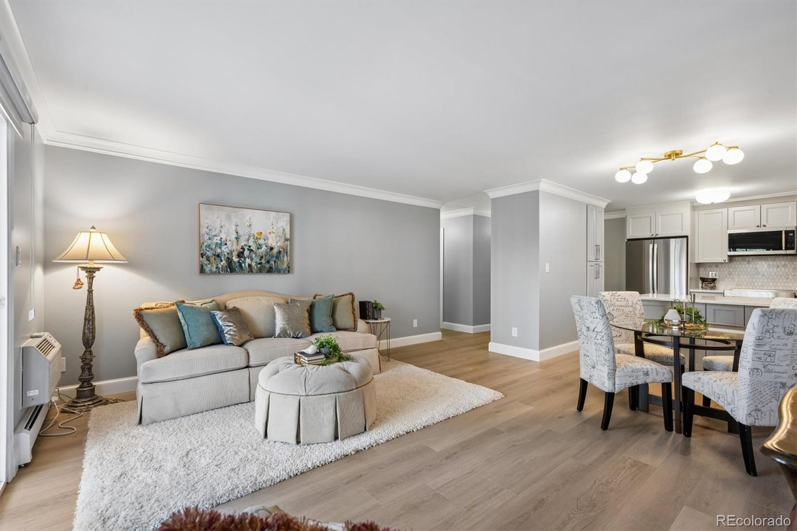3465 S Poplar Street 304 — photo