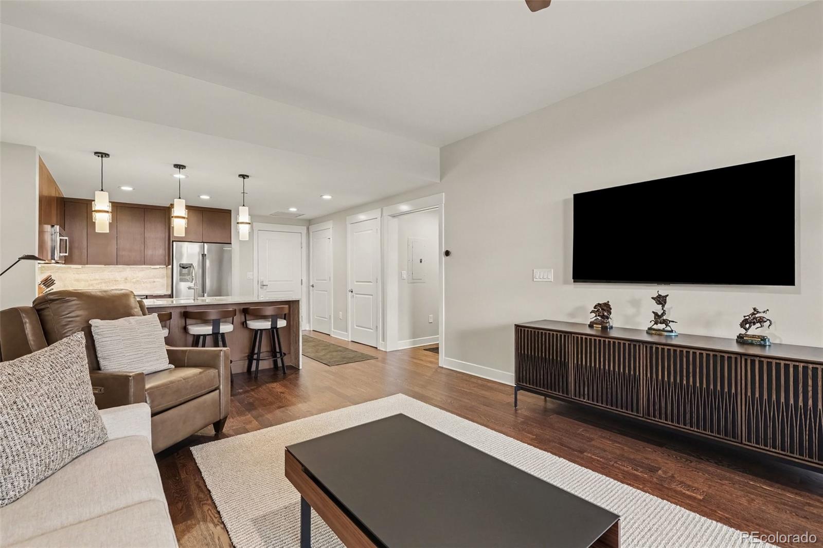 7220 W Bonfils Lane 206 — photo