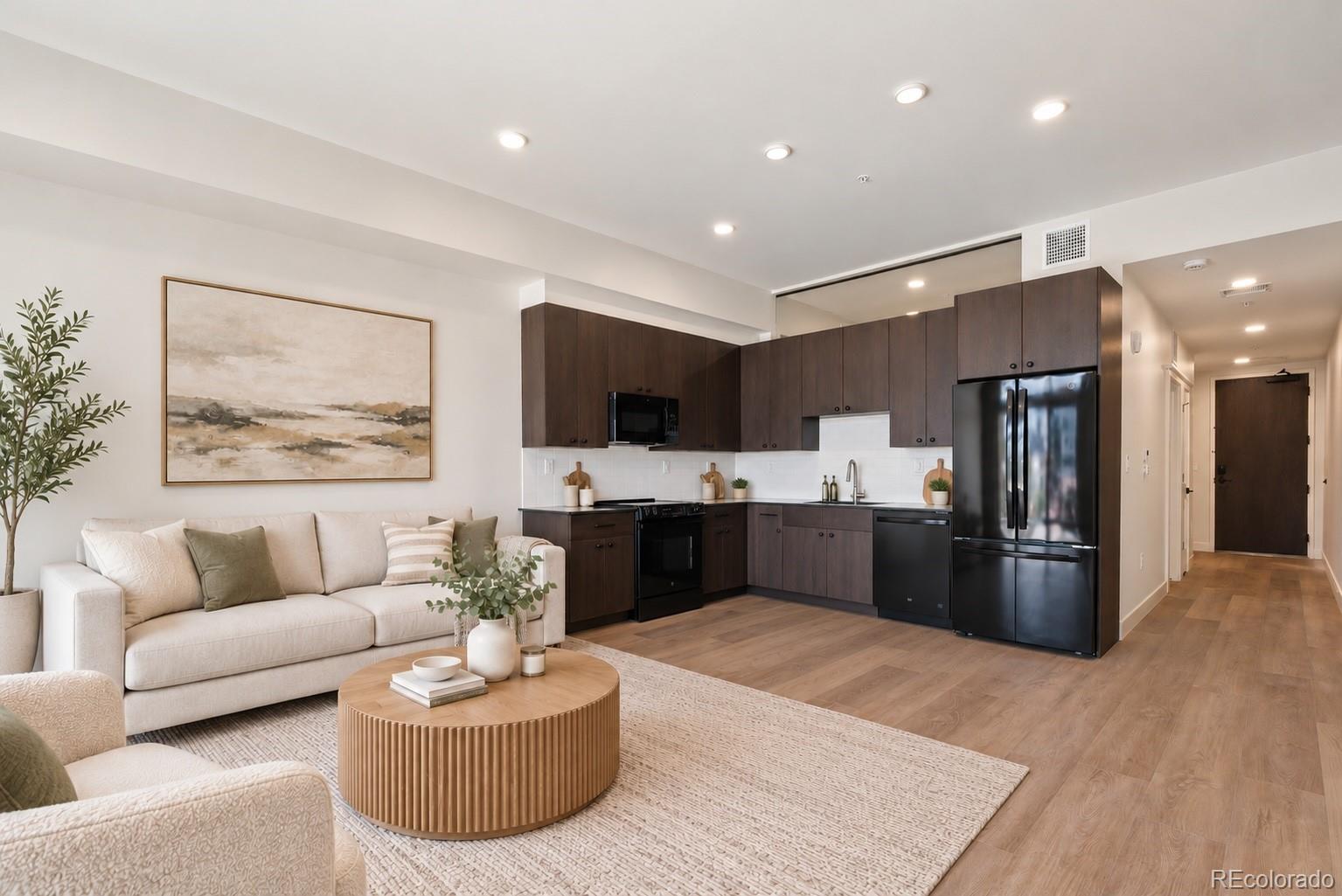 1643 Boulder Street Unit 209 — photo