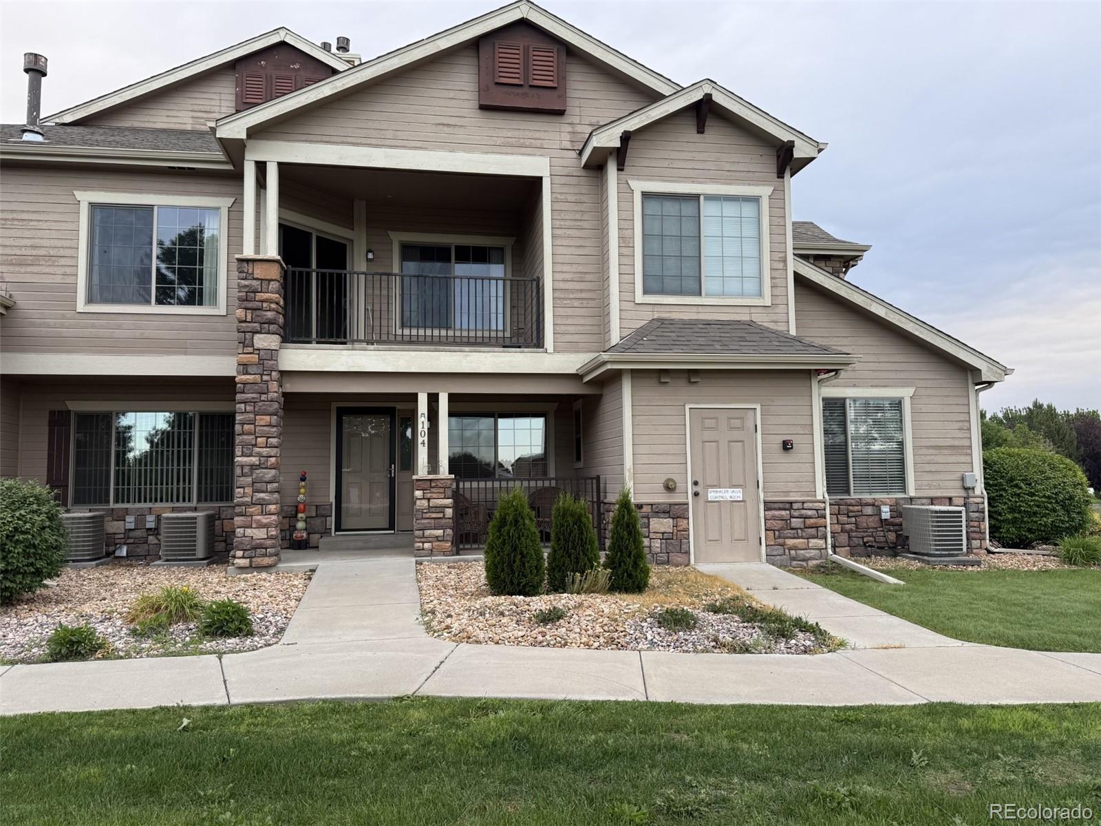 585 Callisto Drive 104 — photo