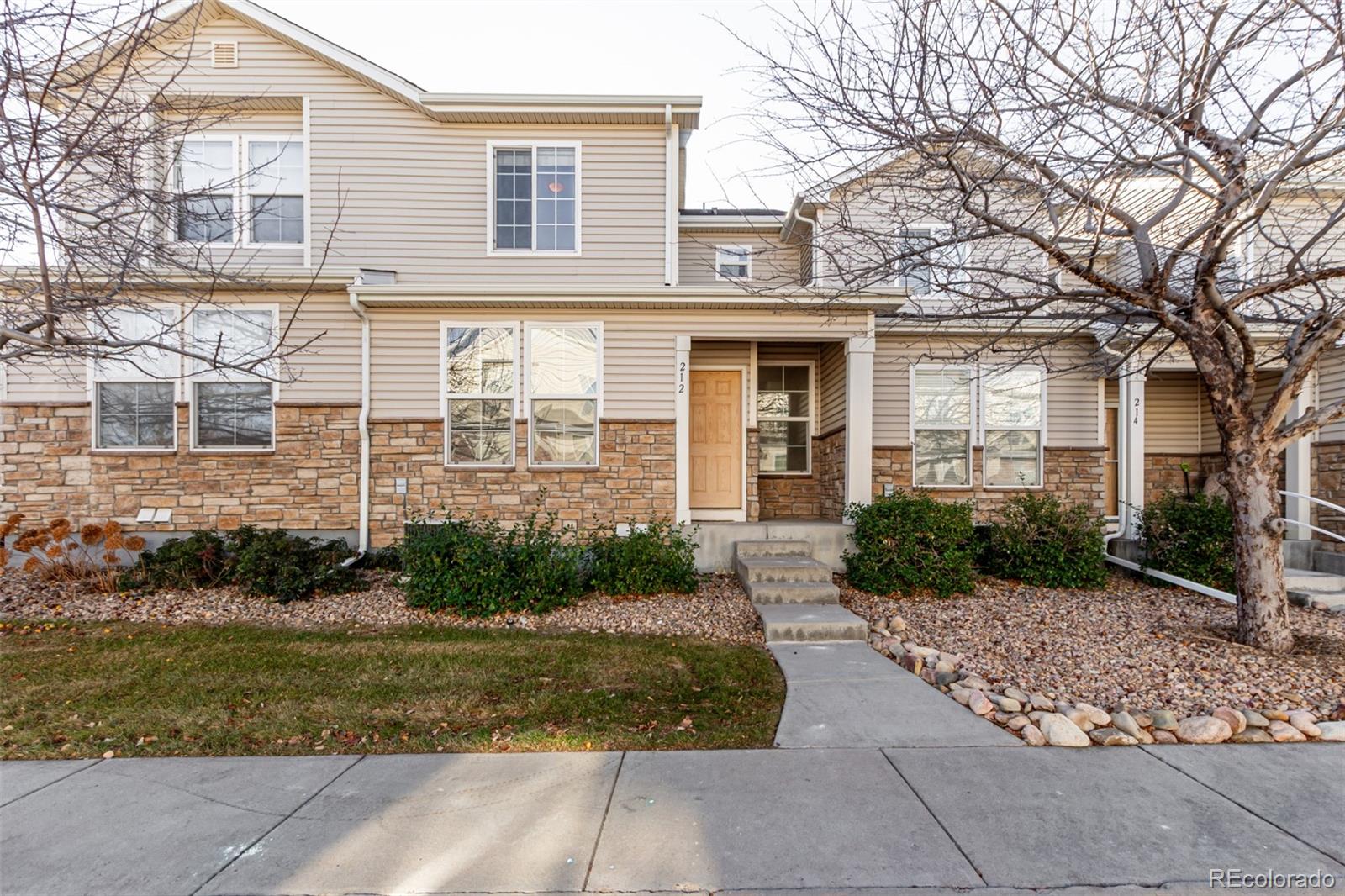 212 Blue Bonnet Drive — photo